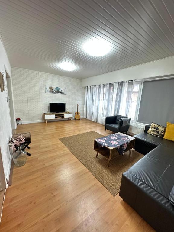 Big Sunset 2 Bedroom House With A Garden Antwerpen Eksteriør bilde